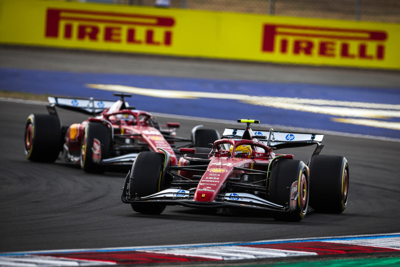 Lewis Hamilton en Charles Leclerc - GP China 2025