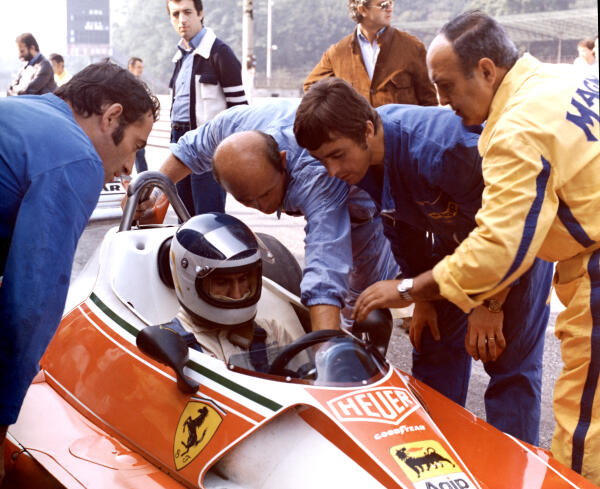 20133-scuderia-ferrari-carlos-reutemann