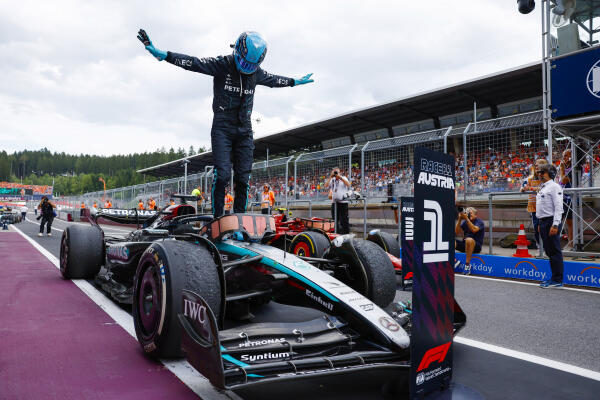 George Russell wint GP van Oostenrijk 2024