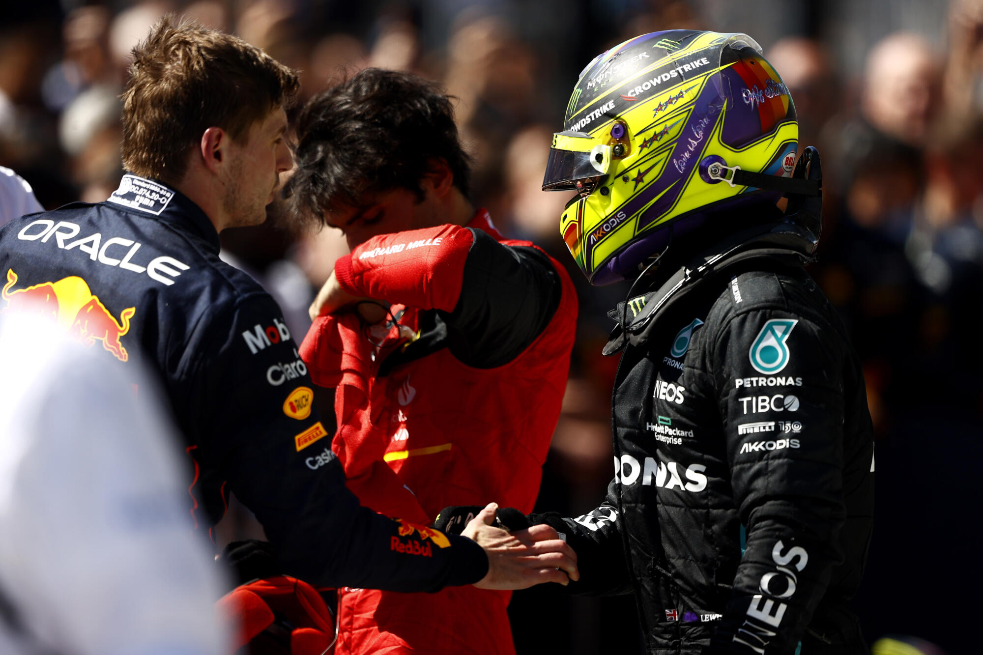 Verstappen Sainz Hamilton - na de race uit auto - Canada 2022