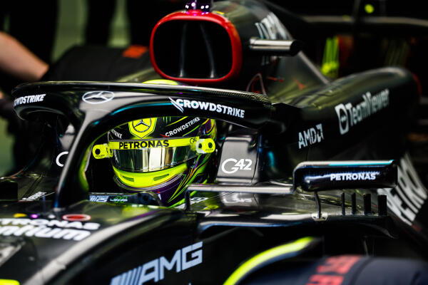 hamilton w14