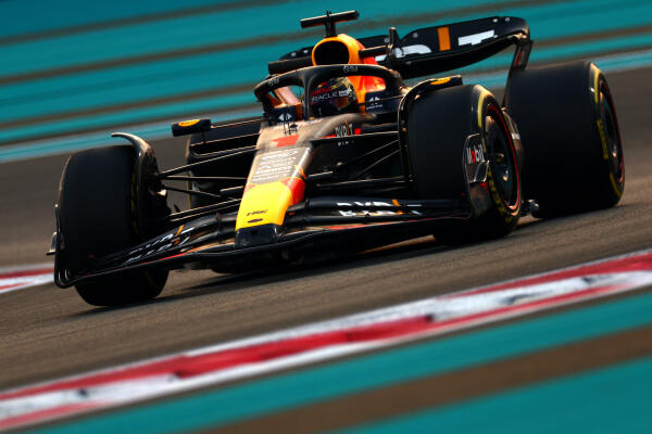 Red Bull Verstappen RB19