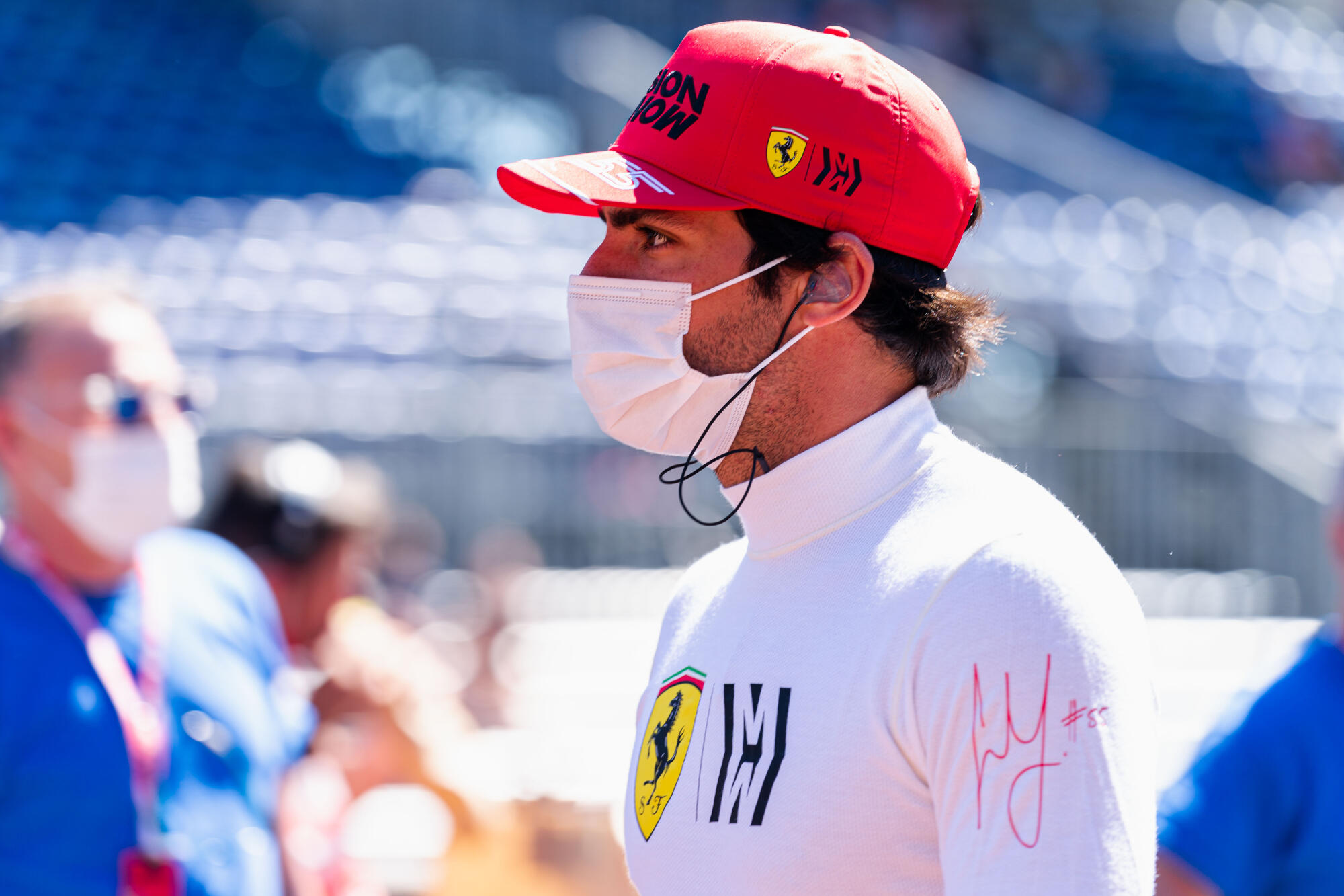 21025-scuderia-ferrari-monaco-gp-thursday