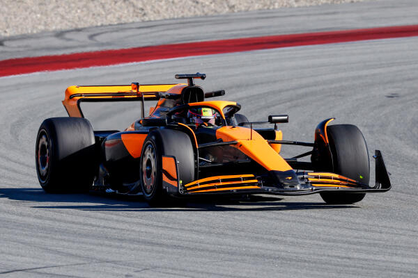 Pirelli test Piastri
