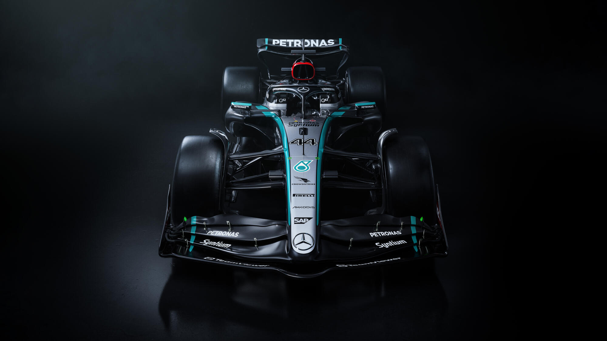 Mercedes w15 2024
