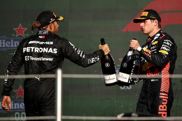 Hamilton podium