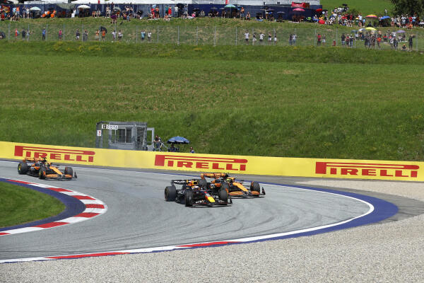 Duel Verstappen en Norris Oostenrijk 2024