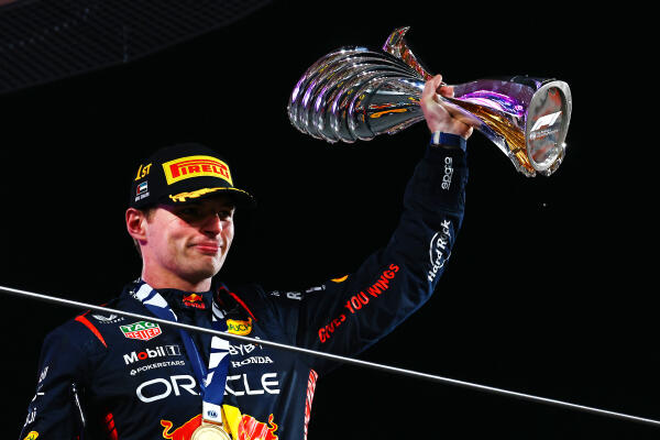 Verstappen podium, Abu Dhabi. 2023