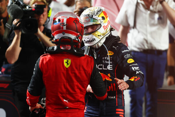 Max Verstappen Charles Leclerc na afloop GP Saoedi-Arabië 2022