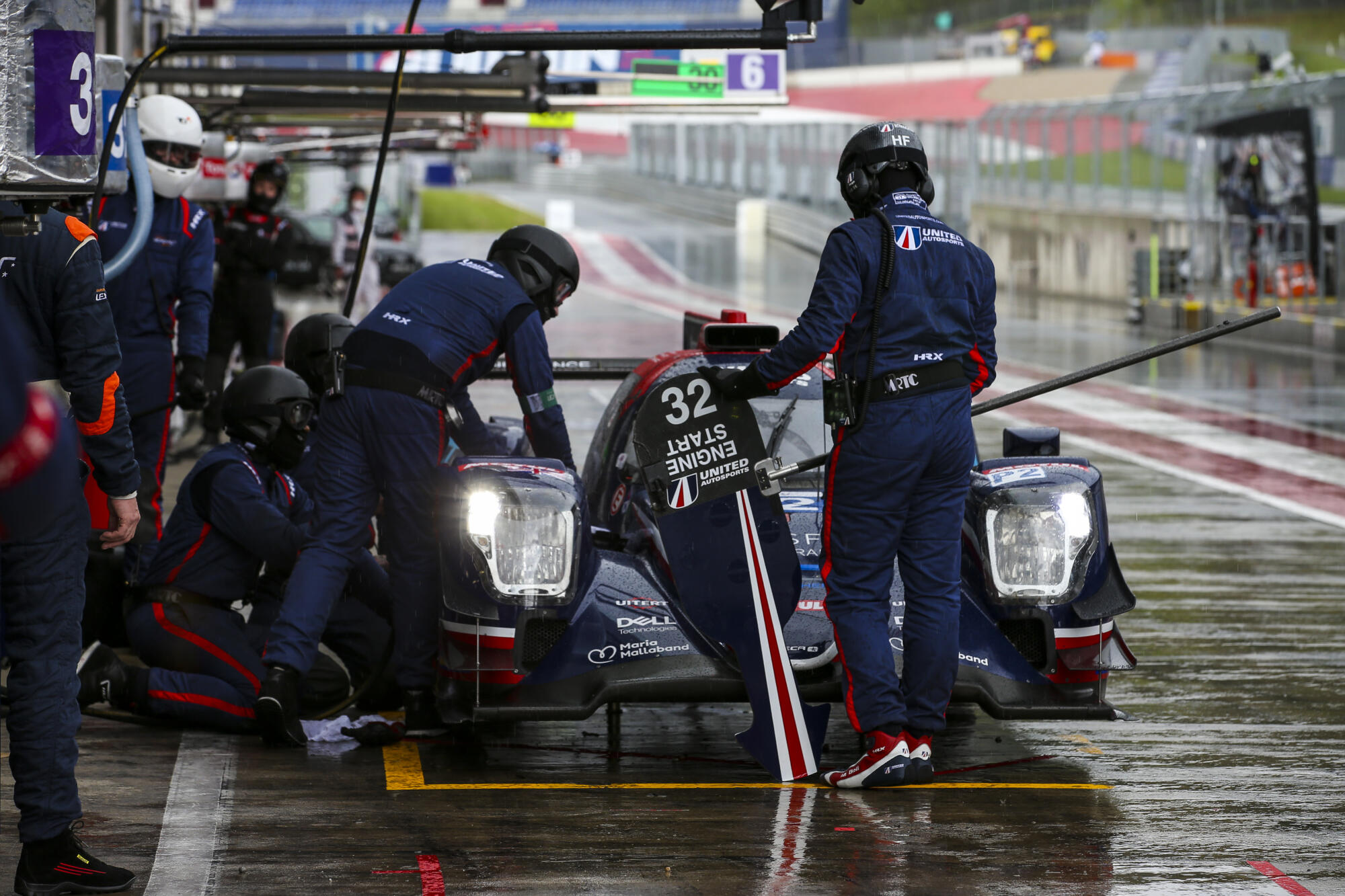 United-Autosports-RBR-2021-380