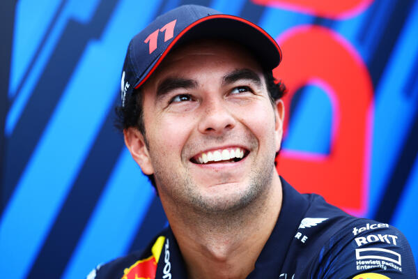 sergio perez 2023 japan vrijdag