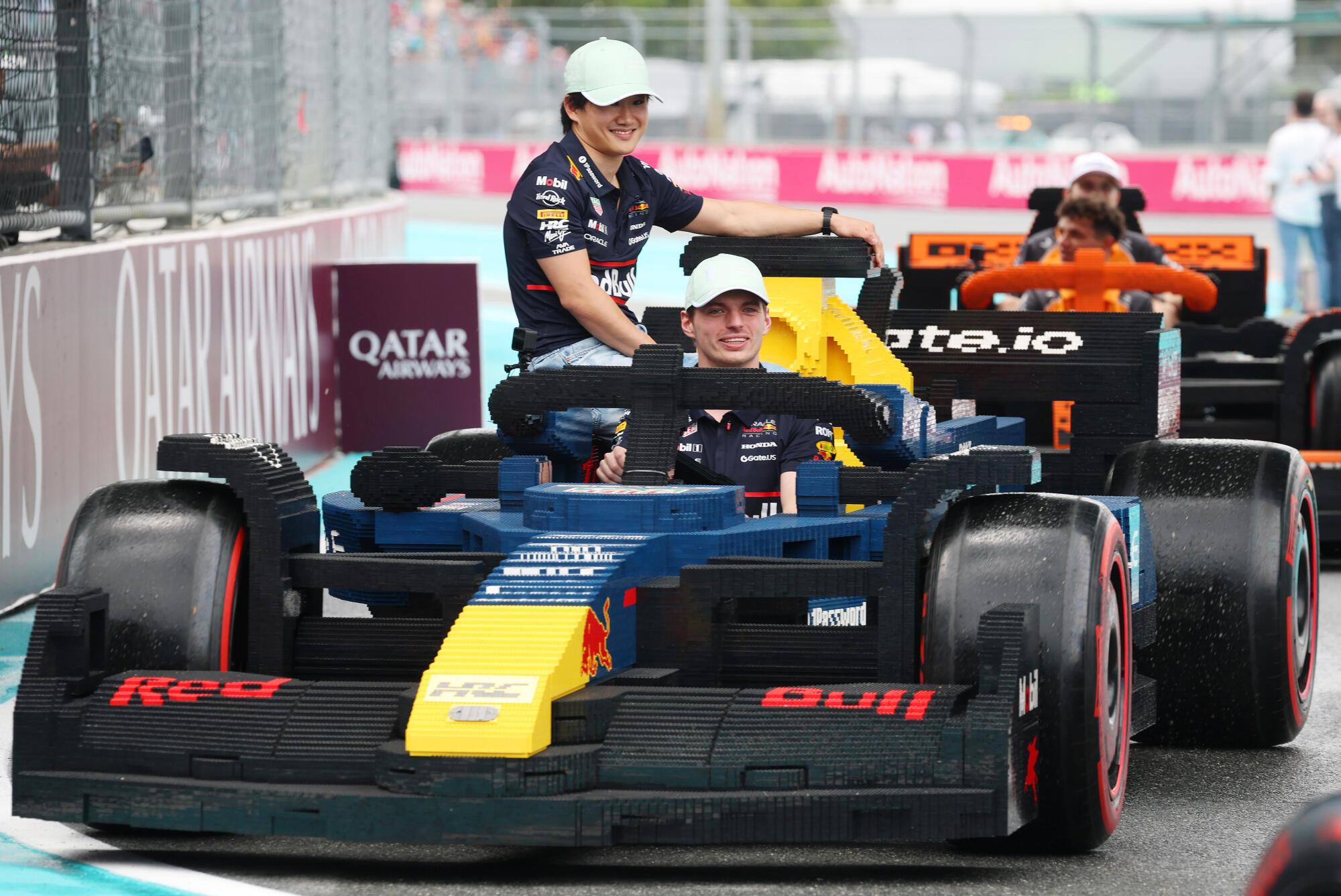 Red Bull lego 2025