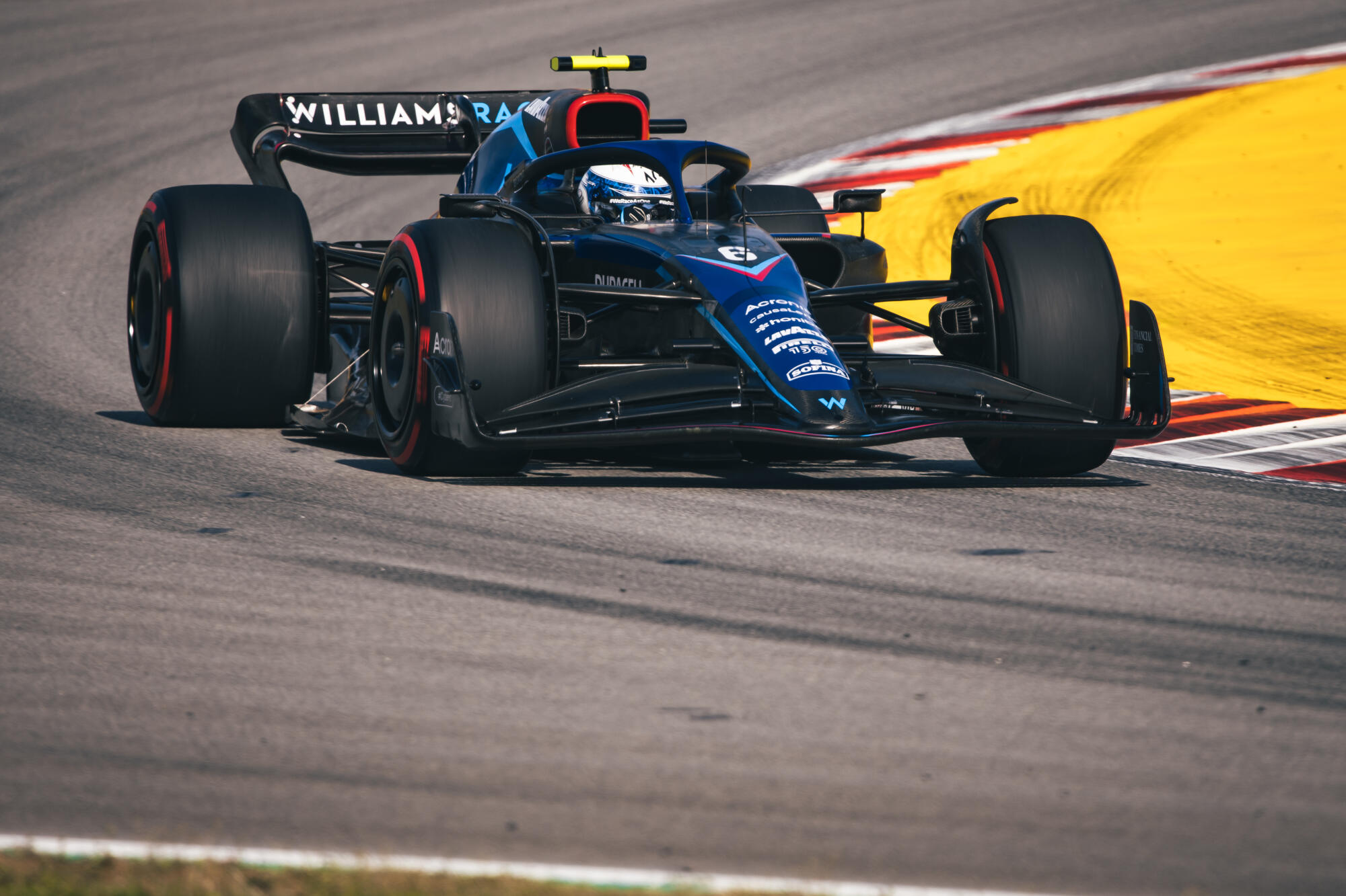 Nicholas Latifi vrijdag op de baan Spanje 2022