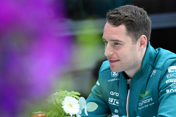 Stoffel Vandoorne aston martin