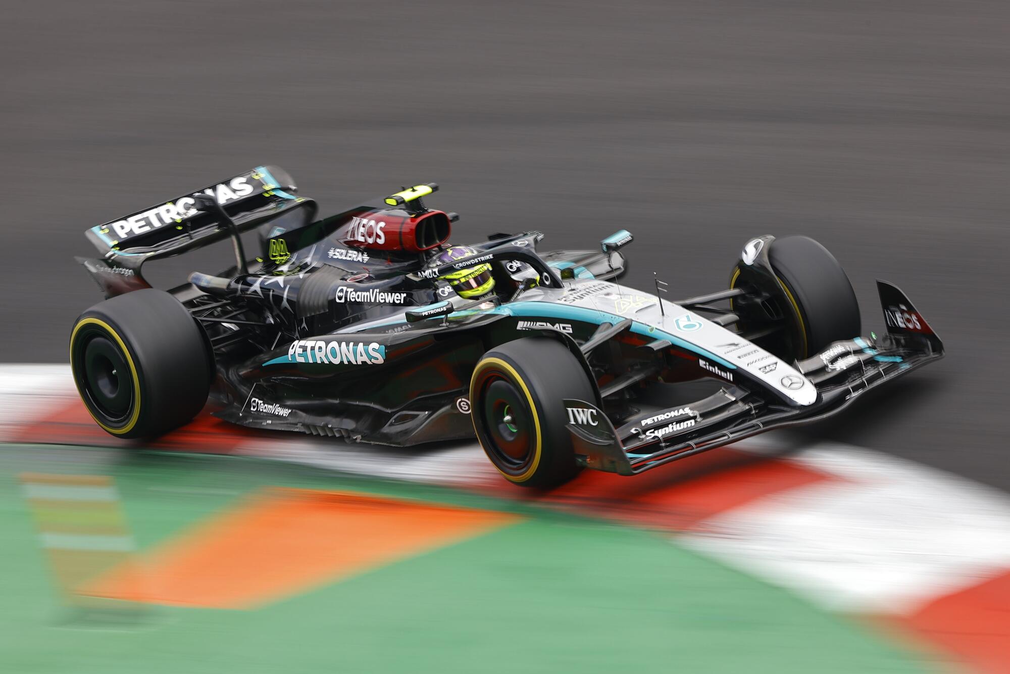 lewis hamilton 2024 mexico